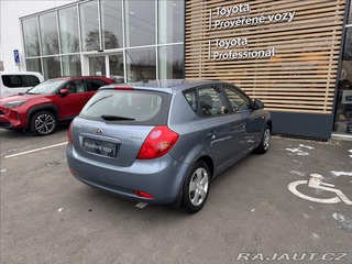Kia Ceed 1,4 2009