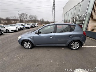 Kia Ceed 1,4 2009