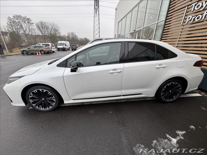 Toyota Corolla 1,8 GR SPORT DYNAMIC 2024