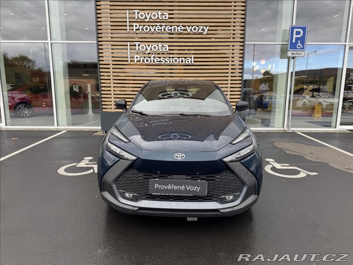 Toyota C-HR 1,8 AT COMFORT 2025