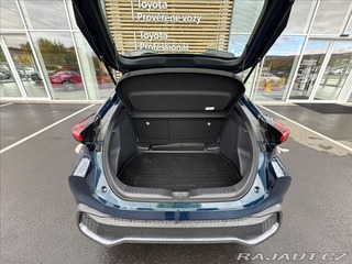 Toyota C-HR 1,8 AT COMFORT 2025