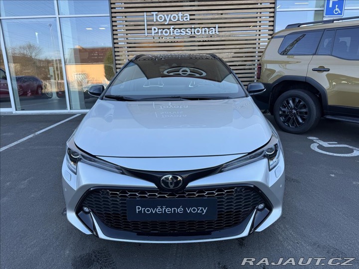 Toyota Corolla 1,8 GR SPORT DYNAMIC 2021