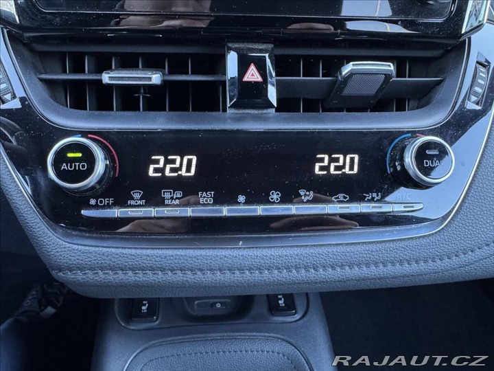 Toyota Corolla 1,8 GR SPORT DYNAMIC 2021