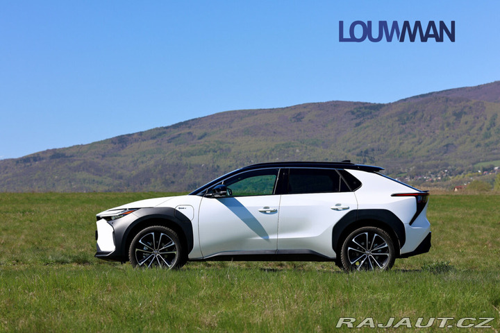 Toyota bZ4X BEV EXECUTIVE AWD 2025
