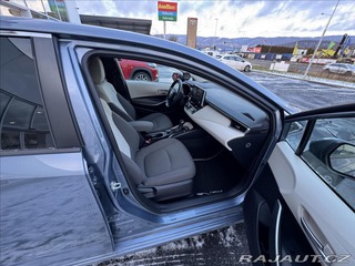 Toyota Corolla 1,8 STYLE TECH 2020