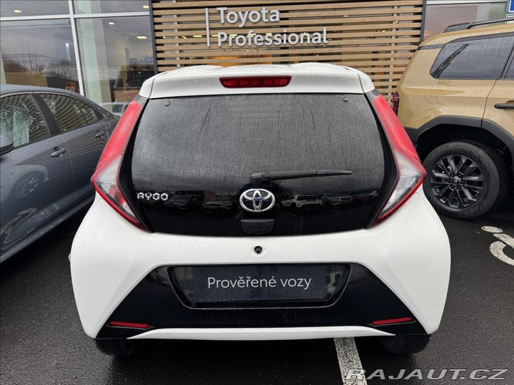 Toyota Aygo 1,0 X-PLAY + STYLE 2018