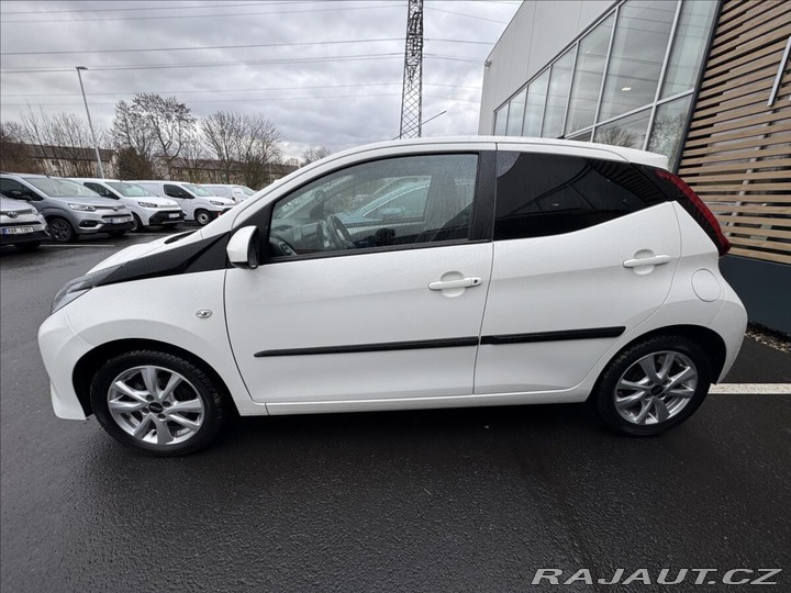 Toyota Aygo 1,0 X-PLAY + STYLE 2018