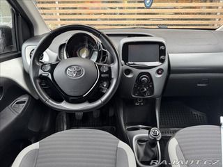 Toyota Aygo 1,0 X-PLAY + STYLE 2018