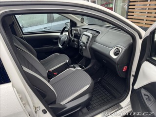 Toyota Aygo 1,0 X-PLAY + STYLE 2018