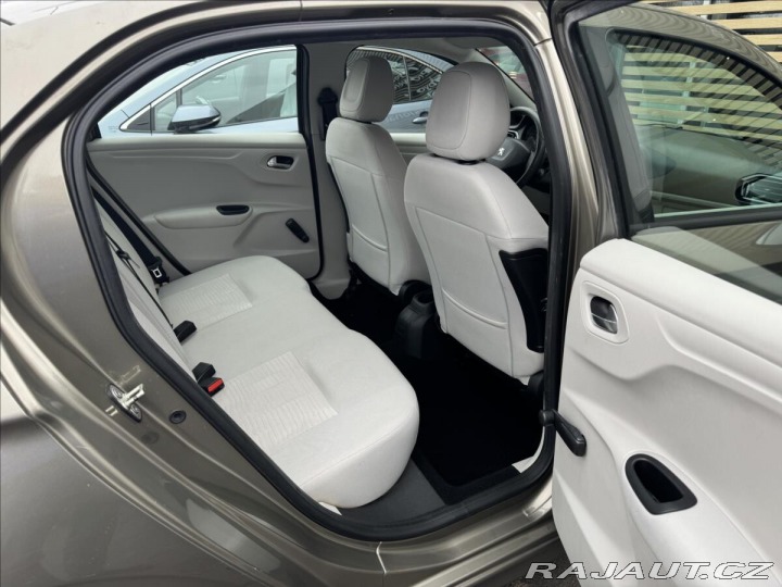 Peugeot 301 1,6 ALLURE 2012