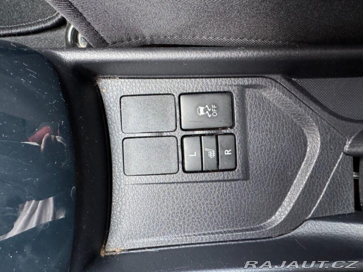 Toyota Yaris SELECTION 2019