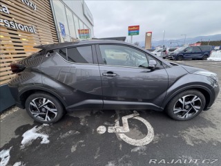 Toyota C-HR 1,8 STYLE 2023