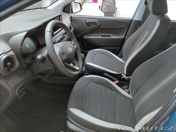 Hyundai i10 1,0   1,0I AMT WAVE NEOBJ 2025