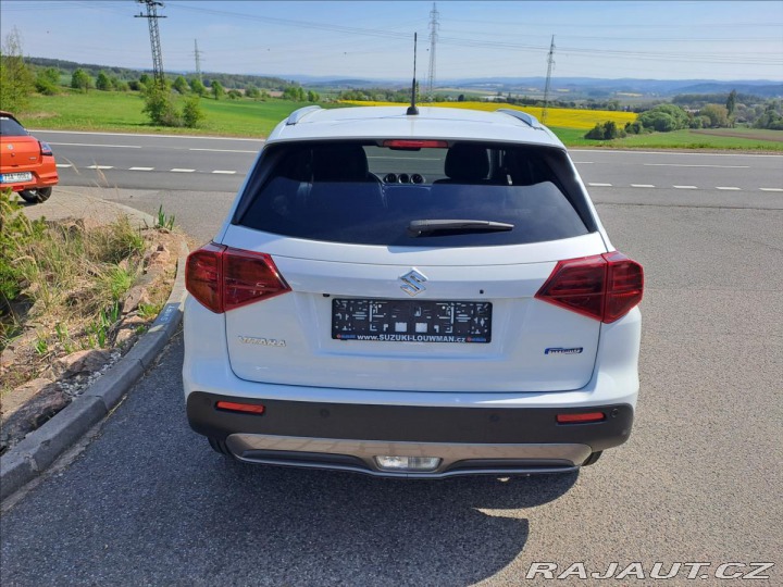 Suzuki Vitara 1,4 BoosterJet Elegance 2025