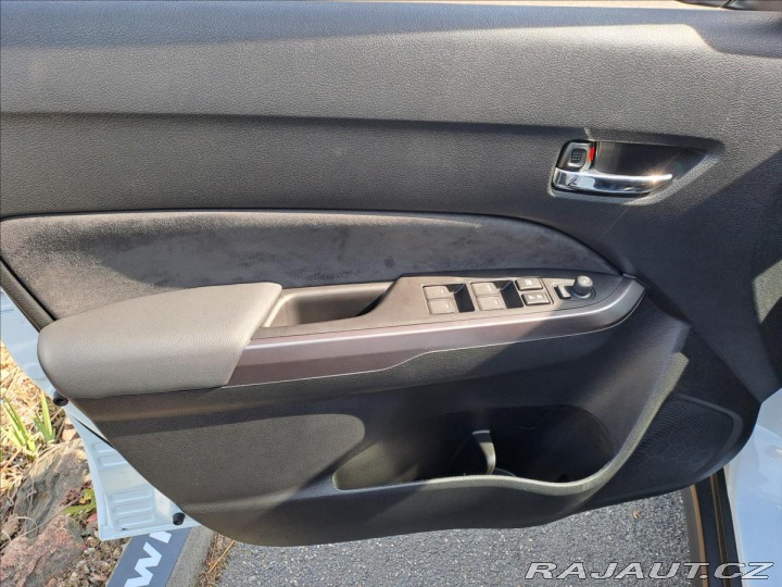 Suzuki Vitara 1,4 BoosterJet Elegance 2025