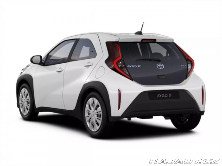 Toyota Aygo X hybrid Active 1800