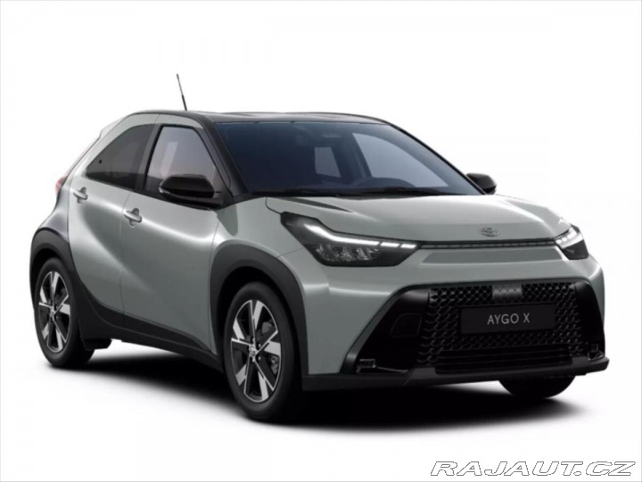 Toyota Aygo X hybrid Style 1800