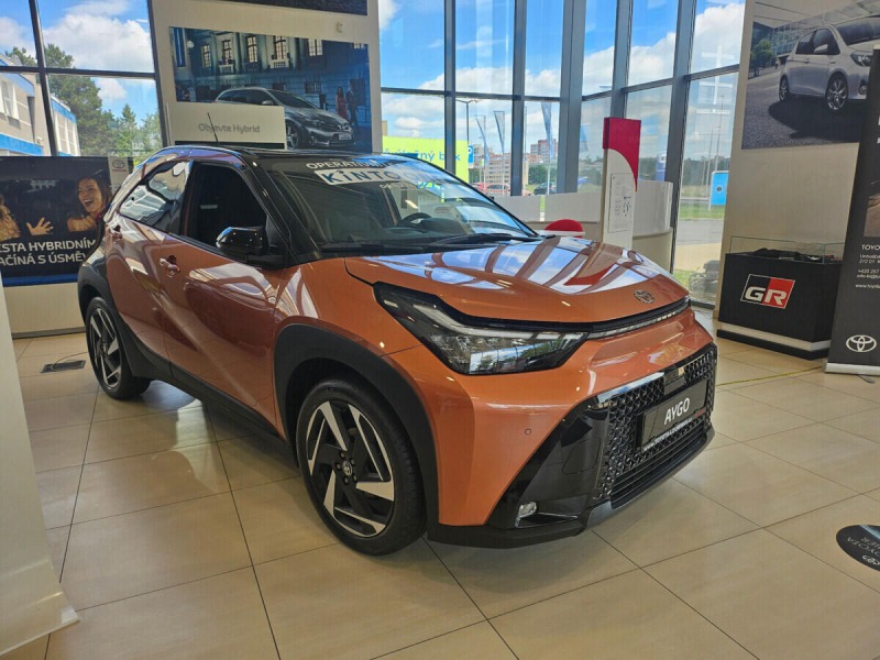 Toyota Aygo 1.5HEV Executive