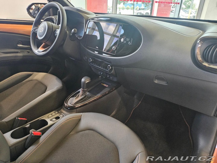 Toyota Aygo 1.5HEV Executive 2026