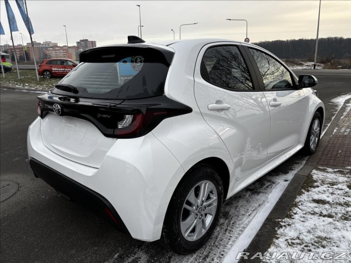 Toyota Yaris 1,5 1.5HEV 116k Comfort 1800