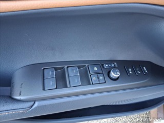 Toyota Camry 2,5 Hybrid 230 e-CVT Exec 1800