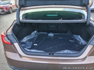 Toyota Camry 2,5 Hybrid 230 e-CVT Exec 1800