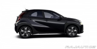 Toyota Aygo 1.5 X HEV Comfort 1800