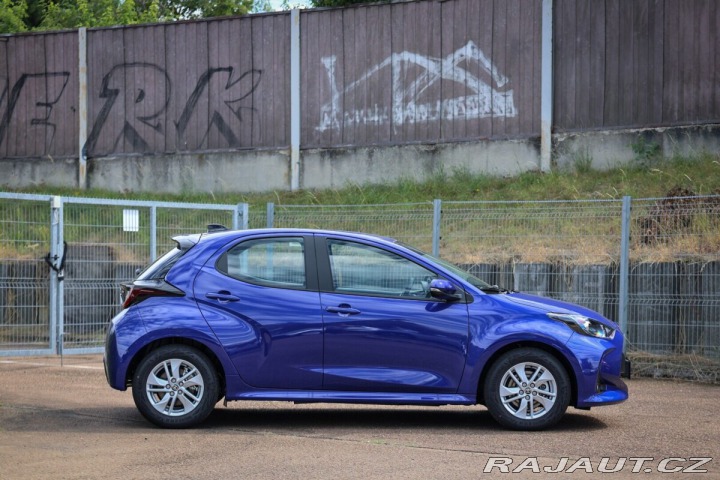 Toyota Yaris 1,5 HEV 116  LIMITED EDIT 1800