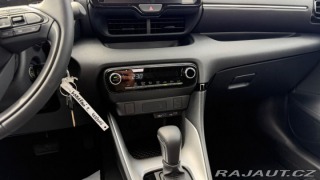 Toyota Yaris 1,5 HEV 116  LIMITED EDIT 1800