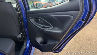 Toyota Yaris 1,5 HEV 116  LIMITED EDIT 1800