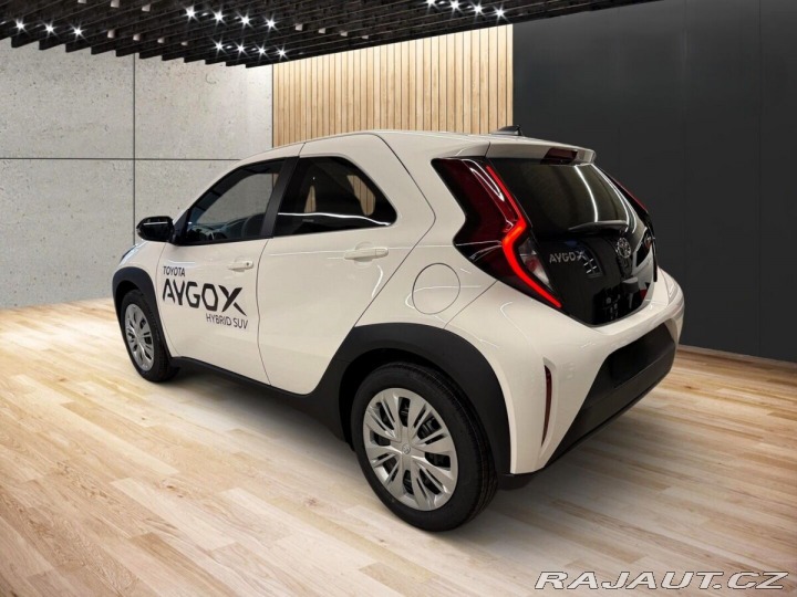 Toyota Aygo 1,5   X Active 2026 1800