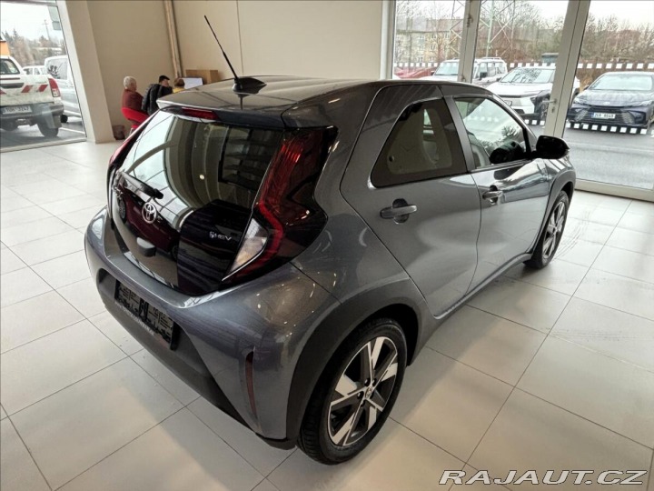 Toyota Aygo 1,5 X Comfort 2026 1800