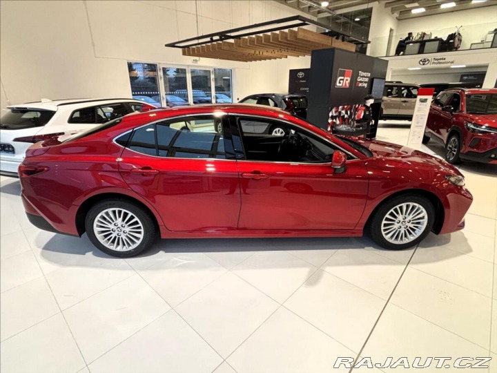 Toyota Camry 2,5 Comfort 1800