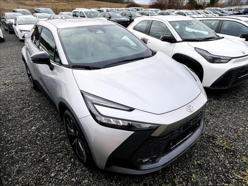 Toyota C-HR 1,8 Style HEV CVT
