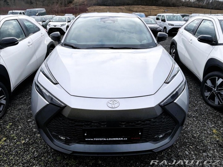 Toyota C-HR 1,8 Style HEV CVT 1800