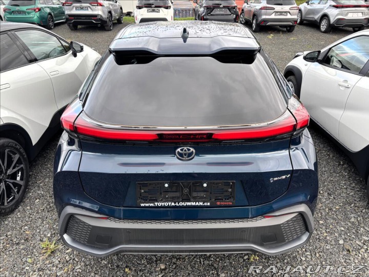 Toyota C-HR 1,8 Style HEV CVT 1800
