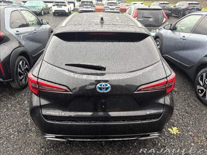 Toyota Corolla 1,8   TS Style HEV 1800