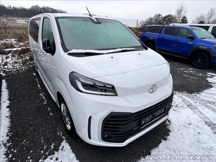 Toyota ProAce Verso 2,0 L2 Business 5D 9 mí 1800