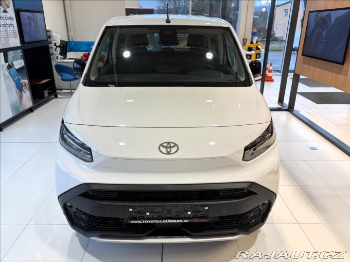 Toyota ProAce City Verso 1,5 SWB 1.5D 130 MT Bus 1800