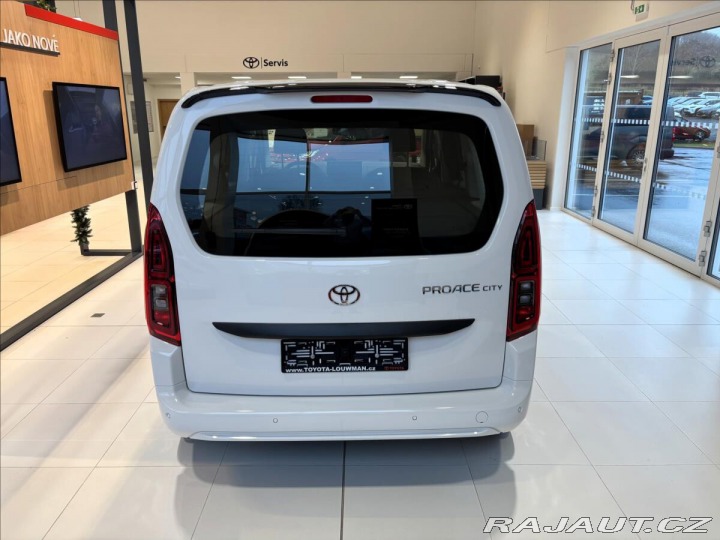 Toyota ProAce City Verso 1,5 SWB 1.5D 130 MT Bus 1800