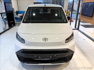 Toyota ProAce City Verso 1,5   SWB 1.5D 130 MT Bus 1800