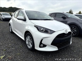 Toyota Yaris 1,5 Comfort HEV 116 CVT 1800