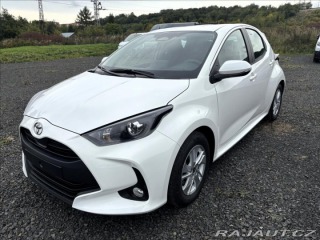 Toyota Yaris 1,5 Comfort HEV 116 CVT 1800