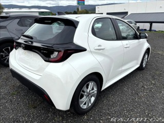 Toyota Yaris 1,5 Comfort HEV 116 CVT 1800