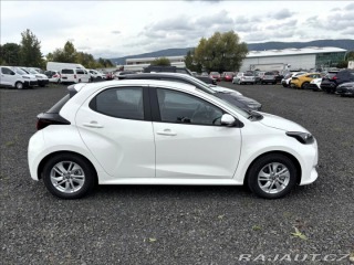 Toyota Yaris 1,5 Comfort HEV 116 CVT 1800