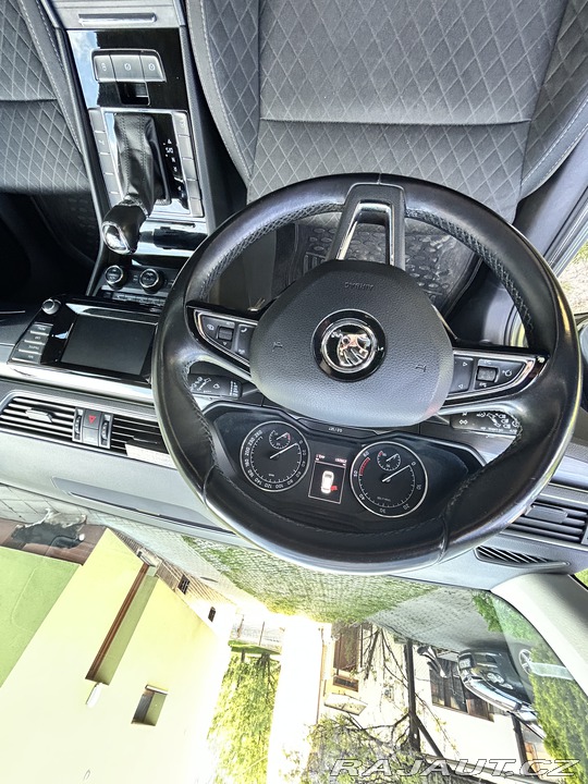 Škoda Superb  2016