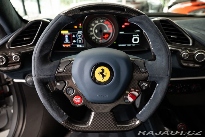Ferrari 488 Pista /Atelier/Karbon/Lif 2019