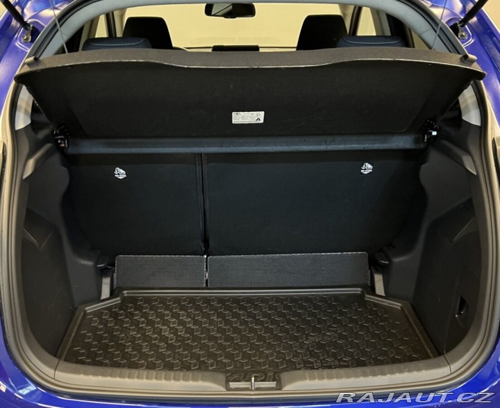 Toyota Yaris 1,5 Hybrid AT Style 2025
