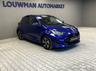 Toyota Yaris 1,5 Hybrid AT Style 2025