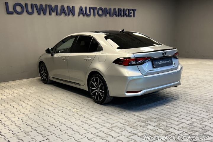 Toyota Corolla 1.8 Hybrid AT GR SPORT Dy 2025